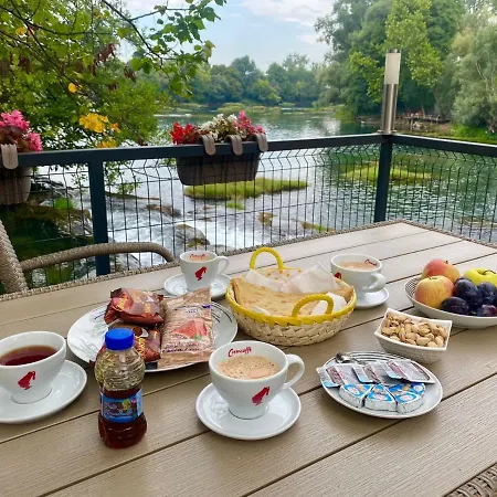 Apartment Dzenis Bihac