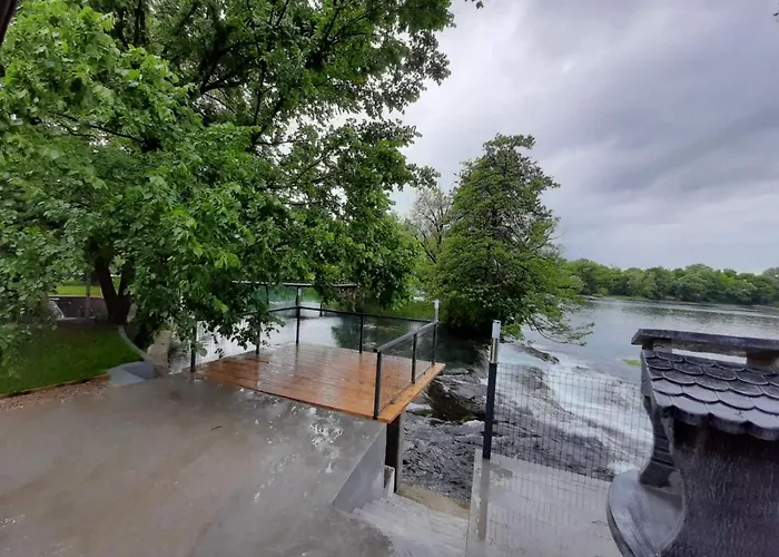 Dzenis Appartement *