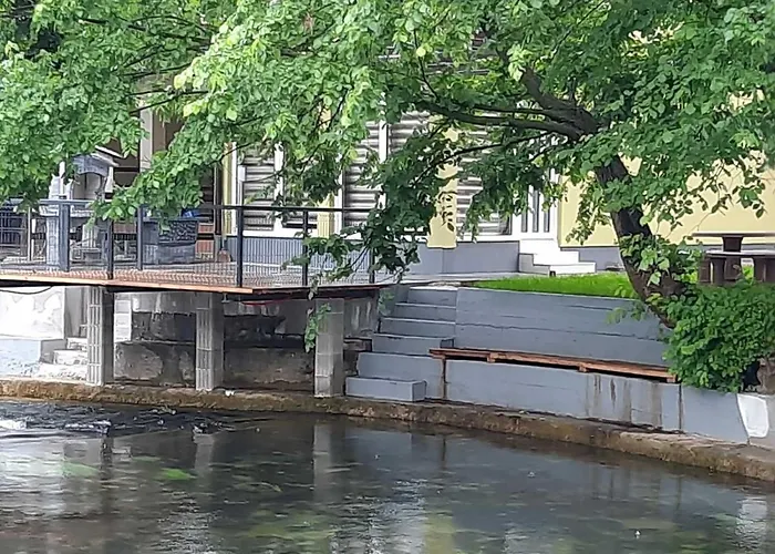 Dzenis Appartement Bihać